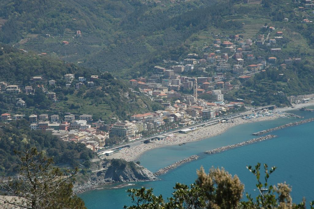 Bed and Breakfast Primo Piano Moneglia Exterior foto